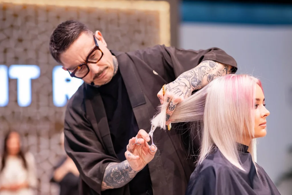 همه چیز درباره BeautyWorld دبی؛ بزرگترین نمایشگاه زیبایی خاورمیانه 5 نمایشگاه آرایشی دبی