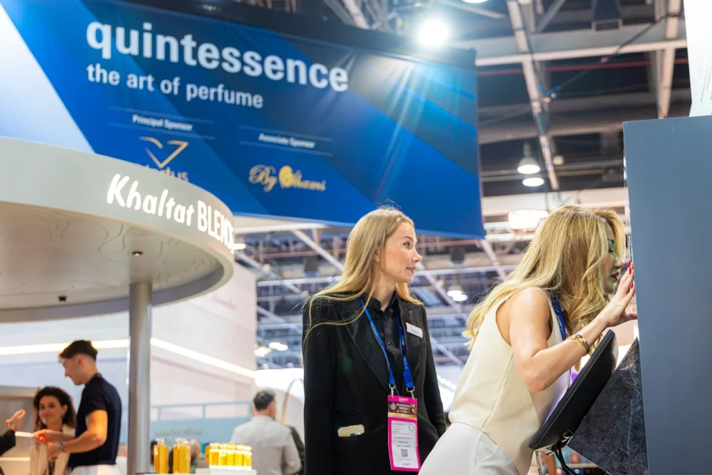 همه چیز درباره BeautyWorld دبی؛ بزرگترین نمایشگاه زیبایی خاورمیانه 8 نمایشگاه لوازم آرایشی دبی