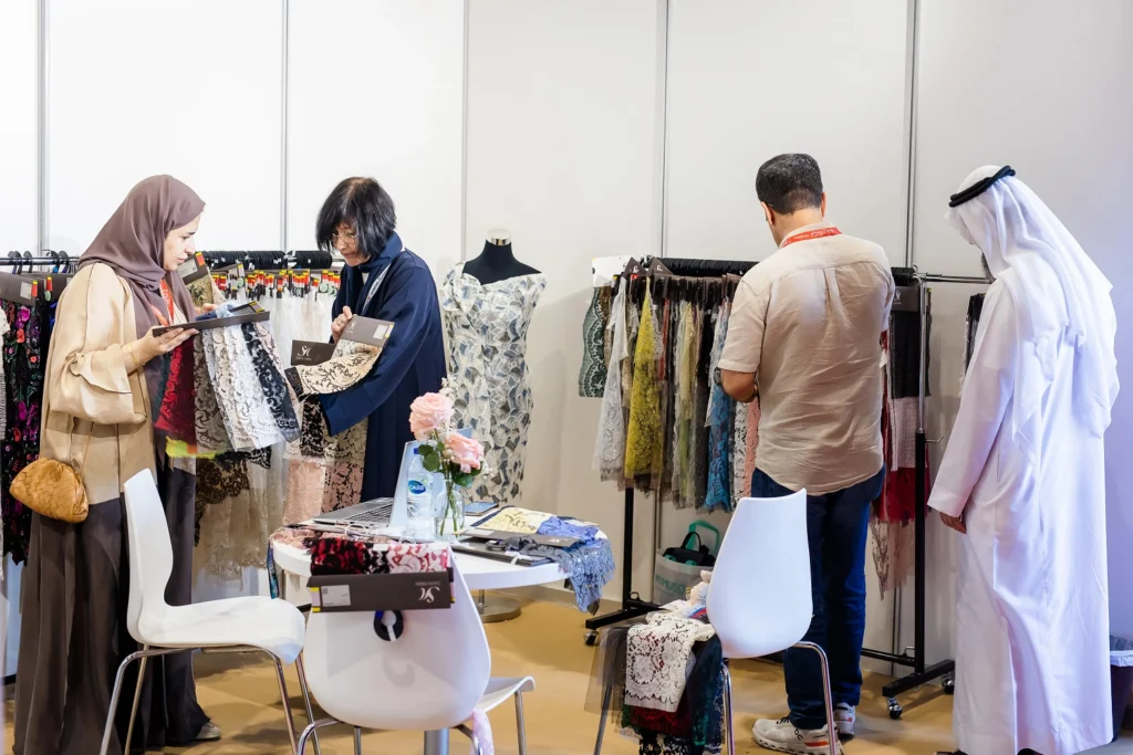 تار و پود نمایشگاه بینالمللی نساجی و پوشاک 2025 دبی 10 نمایشگاه نساجی و پوشاک دبی