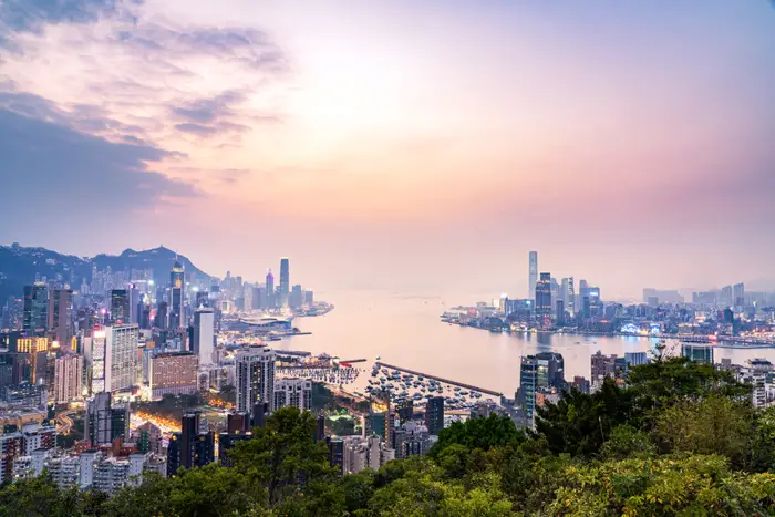 دبی در میان ۲۰ شهر برتر جهان برای زندگی یا سفر 2 HongKong | درنا ریپورت | Dorna Report | دبی در میان ۲۰ شهر برتر جهان برای زندگی یا سفر